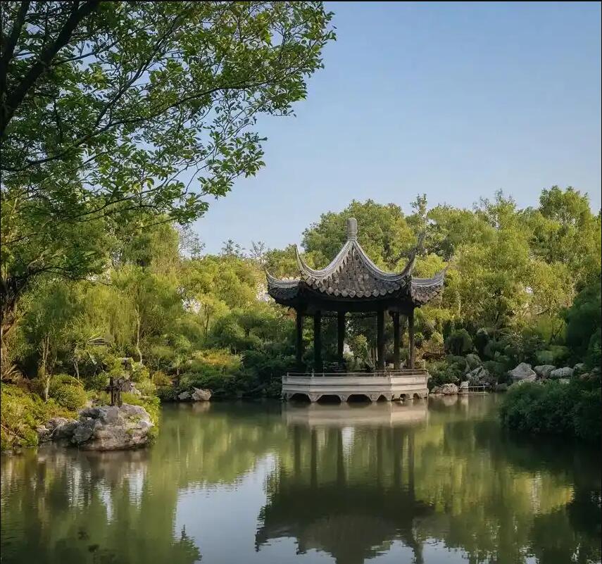 广西雨珍旅游有限公司